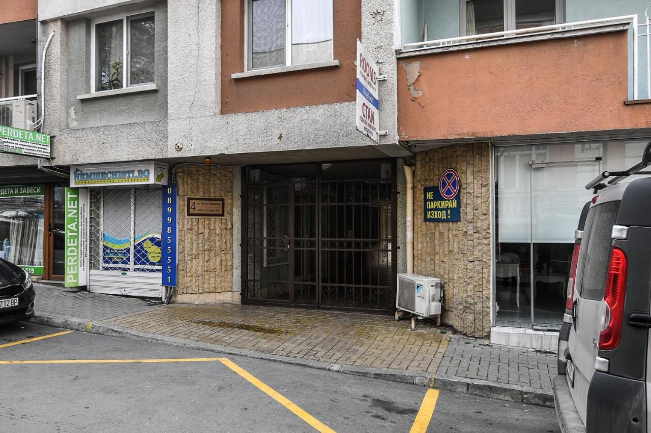 Top Location Flats In Varna Buitenkant foto