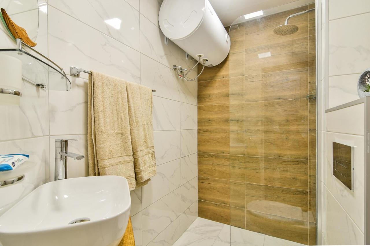 Top Location Flats In Varna Buitenkant foto